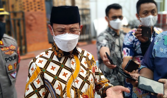PANDEMI: Bupati Majalengka Karna Sobahi mendukung kebijakan Presiden Jokowi yang memperpanjang status pandemi Covid-19, melalui (Keppres) Nomor 24 Tahun 2021.