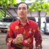 DISERIUSI. Anggota Komisi IV DPRD Kab Cirebon, Yoga Setiawan minta Dinkes serius menangani dugaan potongan honorer Nakes.