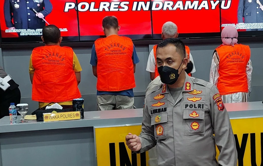 HATI HATI. Kapolres Indramayu AKBP M Lukman Syarif menyatakan tindak pidana korupsi dana Covid-19 untuk pengadaan masker BPBD Indramayu pada tahun 2020 masih terus dikembangkan.