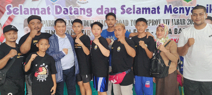 Petinju Bara Boxing Sabet Kemenangan di 7 Kelas Sparing Season Indramayu