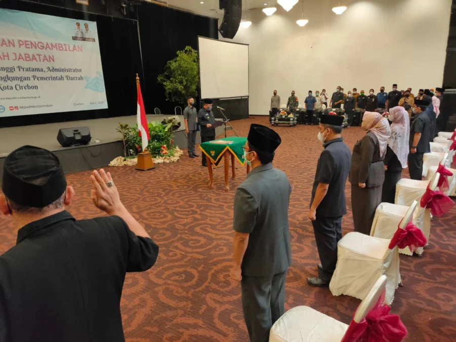 Walikota Azis Rombak Kabinet Demi Realisasikan Visi Misi Kota Cirebon