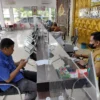 Warga Kota Cirebon konsultasi program Identitas Kependudukan Digital (IKD)