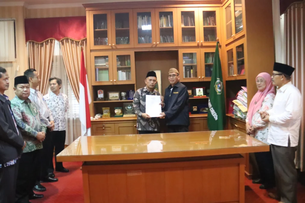 Usai Dilantik Jadi Rektor IAIN Cirebon, Inilah Program Kerja Prof Aan Jaelani