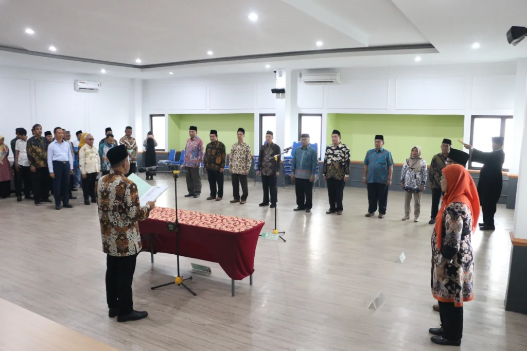 Rektor Baru, Kabinet Baru, Inilah Sususan Pimpinan IAIN Cirebon Terbaru