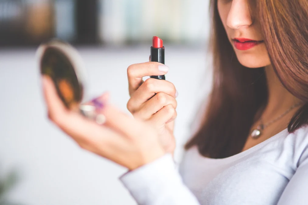 Tips Makeup Lebaran Tahan Lama dan Anti Luntur