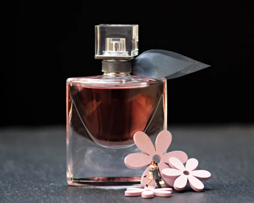 3 Rekomendasi Parfum dengan Harga Terjangkau, Wanginya Mirip Parfum Mahal