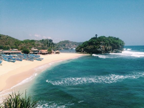 3 Rekomendasi Pantai Yang Bisa Anda Kunjungi di Yogyakarta