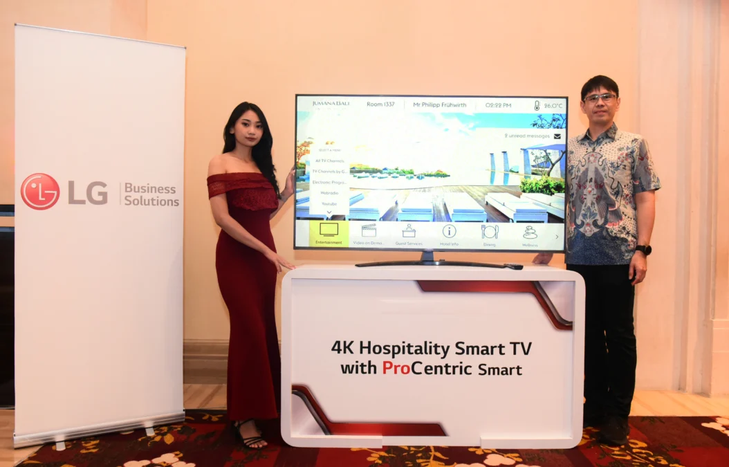 TV LG. Ini dia penampakan LED 4K Hospitality Smart TV LG yang menjadi fokus bisnisnya di tahun 2023. FOTO: ASEP SAEPUL MIELAH/RAKCER.ID