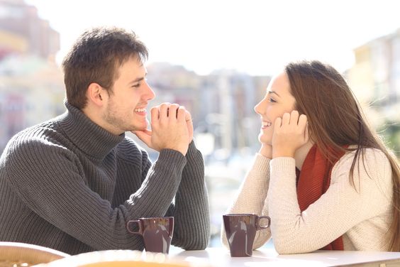 Tindakan Sederhana yang Bisa Membuat Pasangan Kamu Bahagia