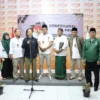 DAFTAR BACALEG. Petinggi DPC PKB Kota Cirebon mendaftarkan para bacalegnya pada tanggal 1 Mei, hari pertama dibukanya pendaftaran bakal calon, Senin 1 Mei 2023. FOTO: ASEP SAEPUL MIELAH/RAKCER.ID