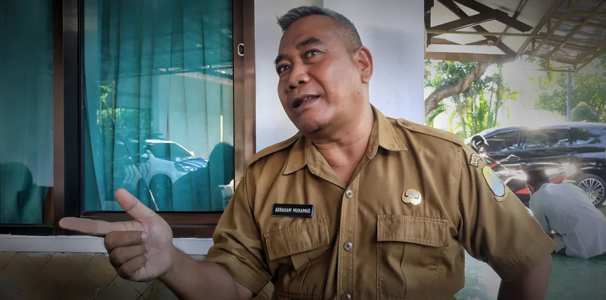 Kepala Disbudpar Kabupaten Cirebon disomasi
