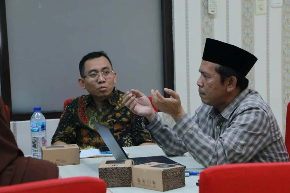 Rektor IAIN Cirebon jadi Narasumber Bahas RUU tentang Cirebon dan Kuningan