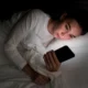 peran teknologi dalam kebiasaan tidur