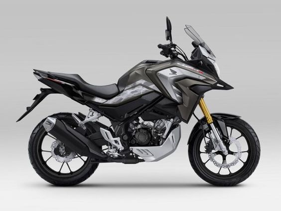 Honda CB150X: Mesin Kuat, Desain Sporty untuk Petualangan Maksimal