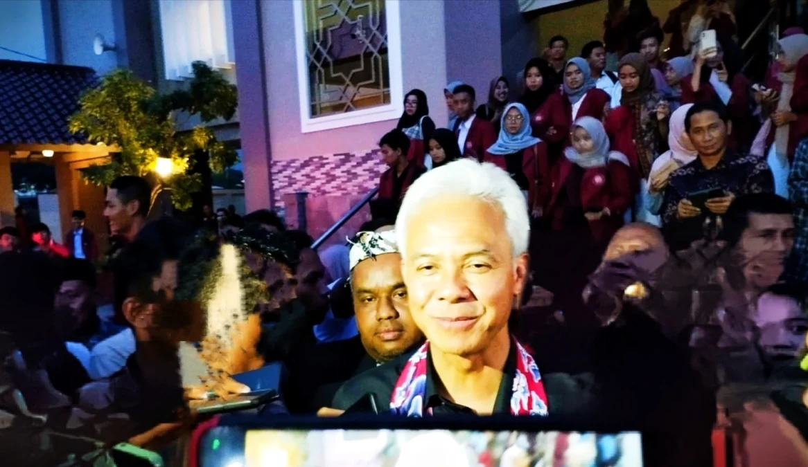 Ganjar Pranowo Janjikan Seret Koruptor ke Nusa Kambangan