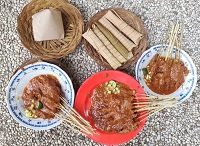 5 Kuliner Khas Lombok, Dijamin Bikin Laper dan Nagih