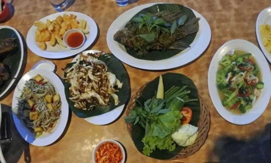 Rekomendasi Kuliner Malam di Tasikmalaya yang Super Duper Endul