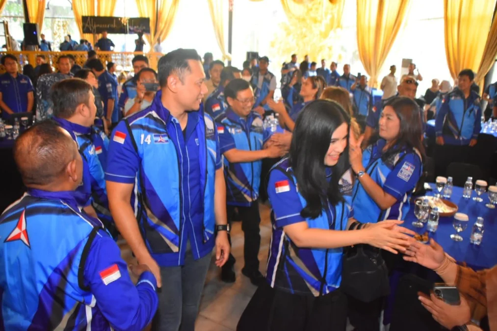 Ketum Partai Demokrat, Agus Harimurti Yudhoyono (AHY) bersama Annisa Pohan akan memulai kampanye perdana di Cirebon, Senin (08/01). FOTO: IST/ RAKCER.ID
