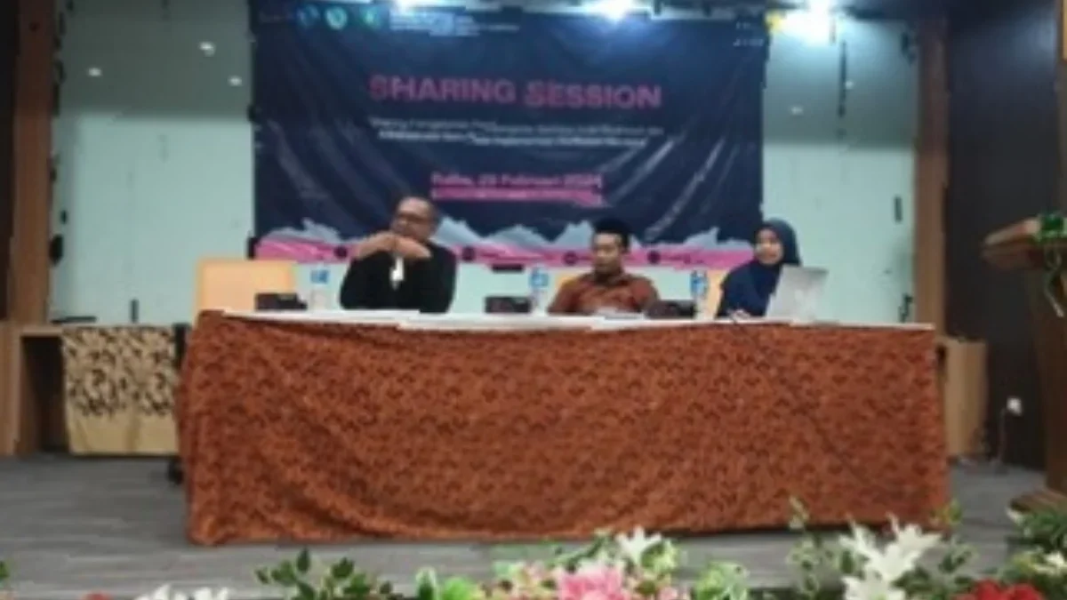 SHARING SESSION. Jurusan Pendidikan Bahasa Arab FITK IAIN Syekh Nurjati Cirebon menggelar Sharing Session deng