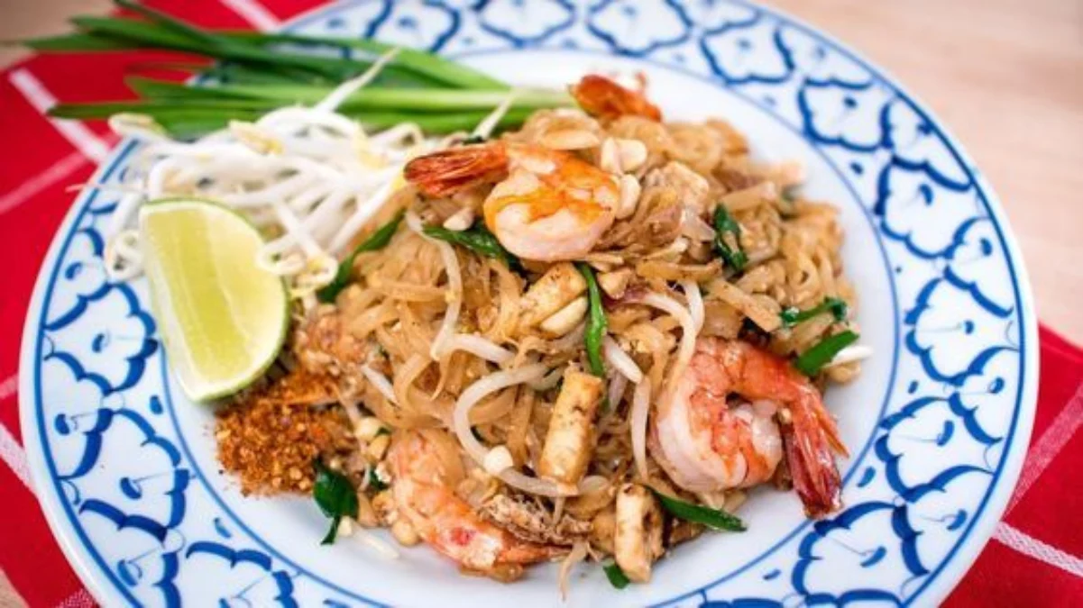 4 Makanan Khas Thailand yang Menggugah Selera dan Wajib Kamu Coba Saat Berkunjung Kesana!
