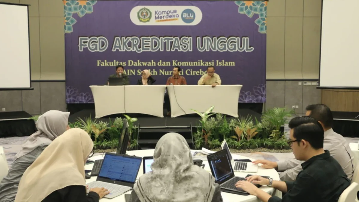 Sambutan Dr. Siti Fatimah, M. Hum pada FGD Akreditasi Unggul Fakultas FDKI IAIN Syekh Nurjati Cirebon