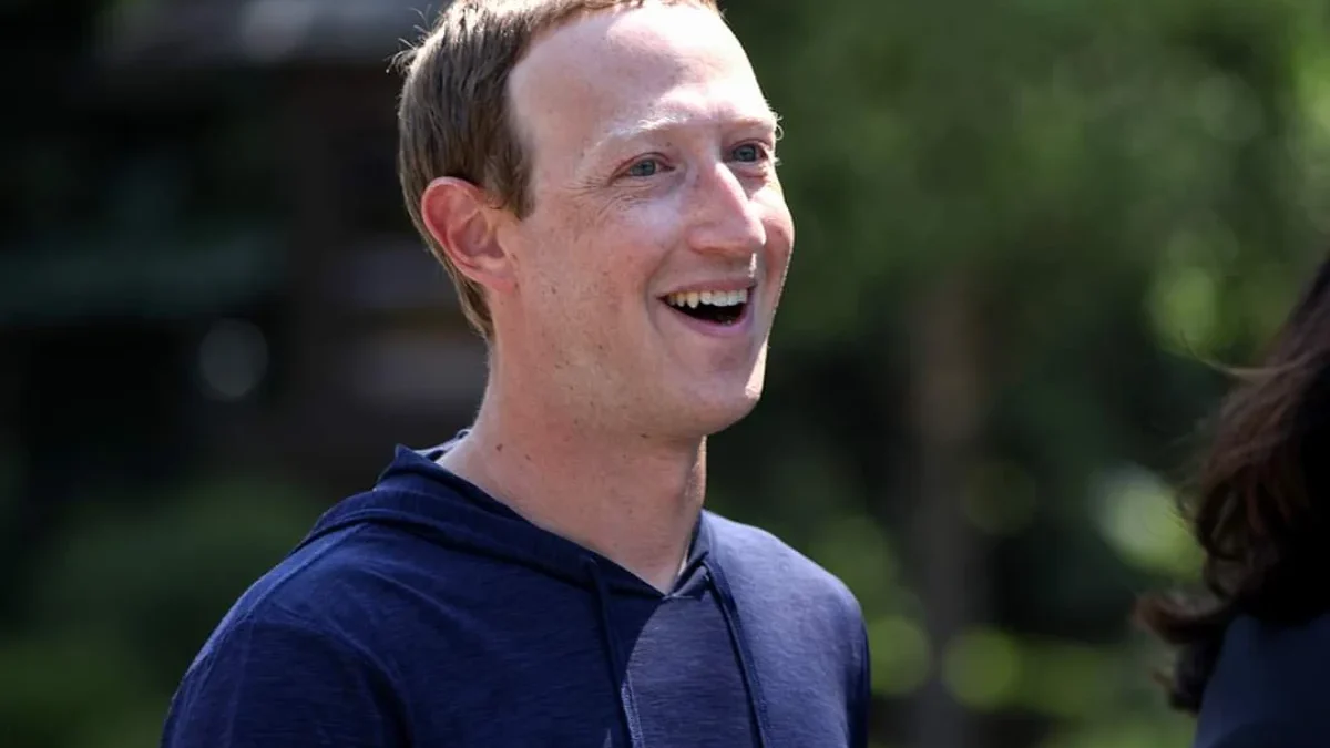 Mark Zuckerberg Menjual Rumah California senilai $29,6 Juta untuk Membeli Kapal Pesiar senilai $300 Juta