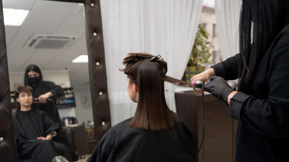 catokan rambut yang biasa dipakai di salon