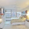 Menciptakan Ruang yang Luas dan Nyaman dengan Desain Interior Apartemen 3 Kamar Tidur untuk Apartemen Kalian!