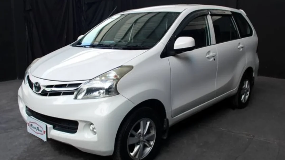 Mengulas Kesenangan Berkendara dalam Toyota Avanza 2013: Interior yang Praktis dan Nyaman