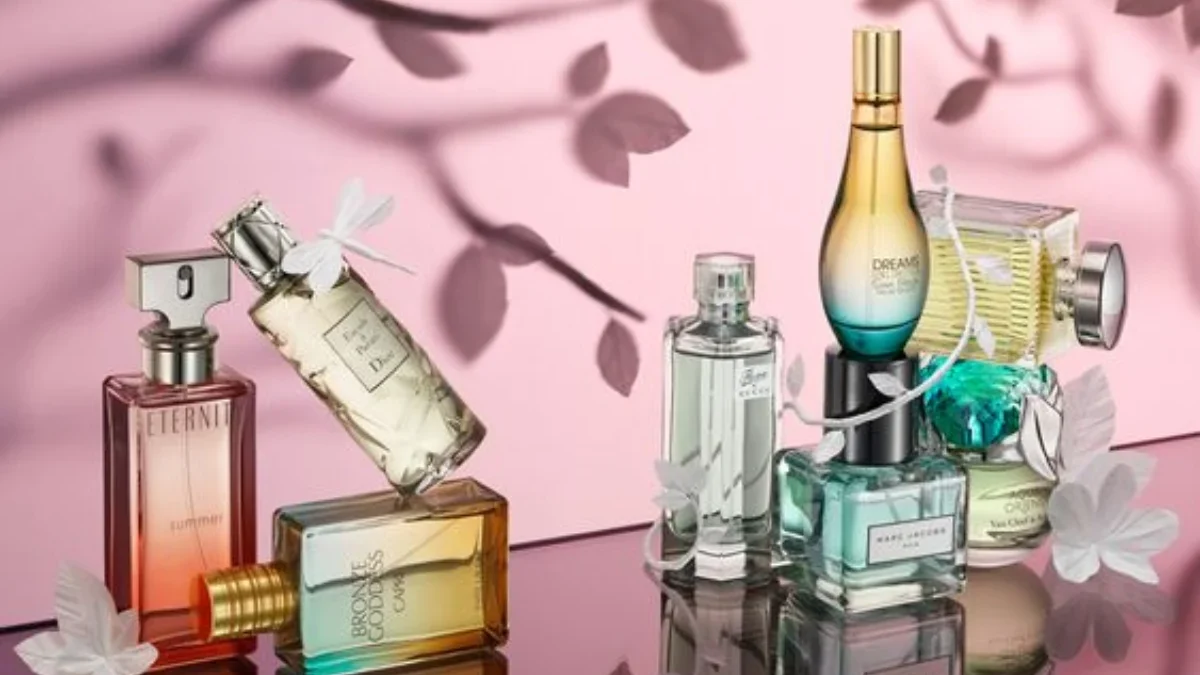 5 Rekomendasi Parfum yang Cocok Dipakai Saat Musim Panas 