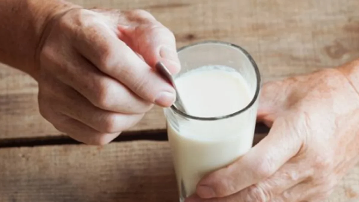 Cegah Osteoporosis dengan Susu UHT, Jaga Kesehatan Tulang