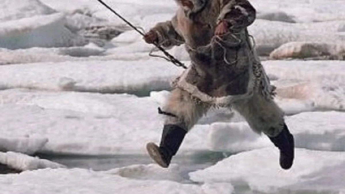 5 Fakta Tentang Suku Inuit, Suku Asli Kutub Utara yang Sangat Tangguh di Tempat Dingin