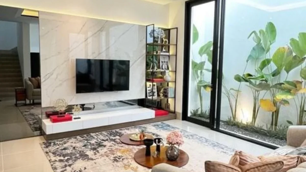 8 Ide Kreatif Menempatkan TV di Ruang Tamu Mungil, Panduan Dekorasi Hunian Impian