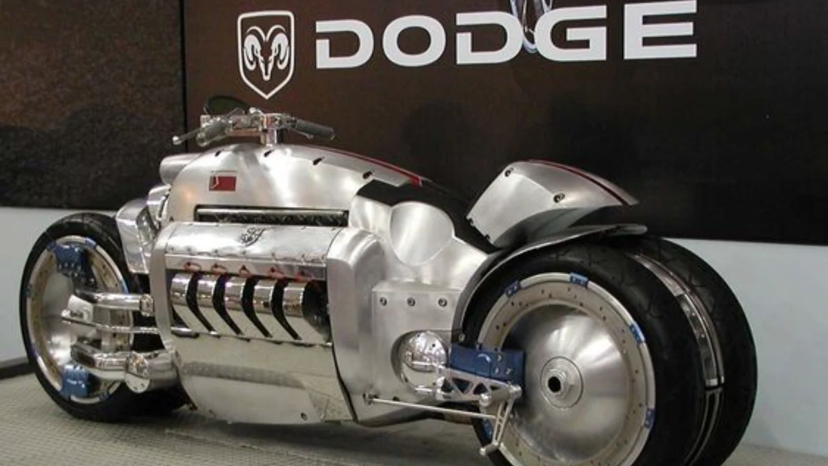 Dodge Tomahawk Digadang-Gadang Menjadi Monster di Dunia Sepeda Motor