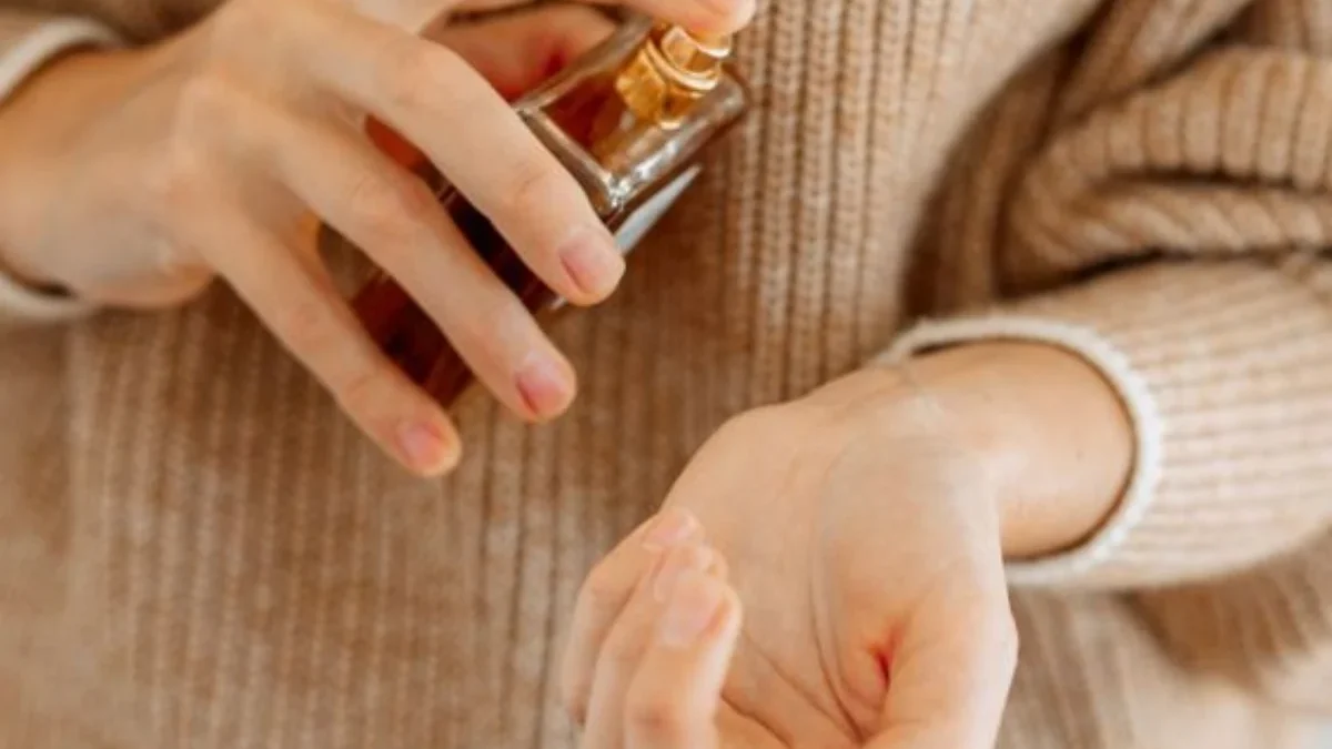 Wangi Memikat Seharian! Rekomendasi Parfum Tahan Lama yang Wajib Dicoba